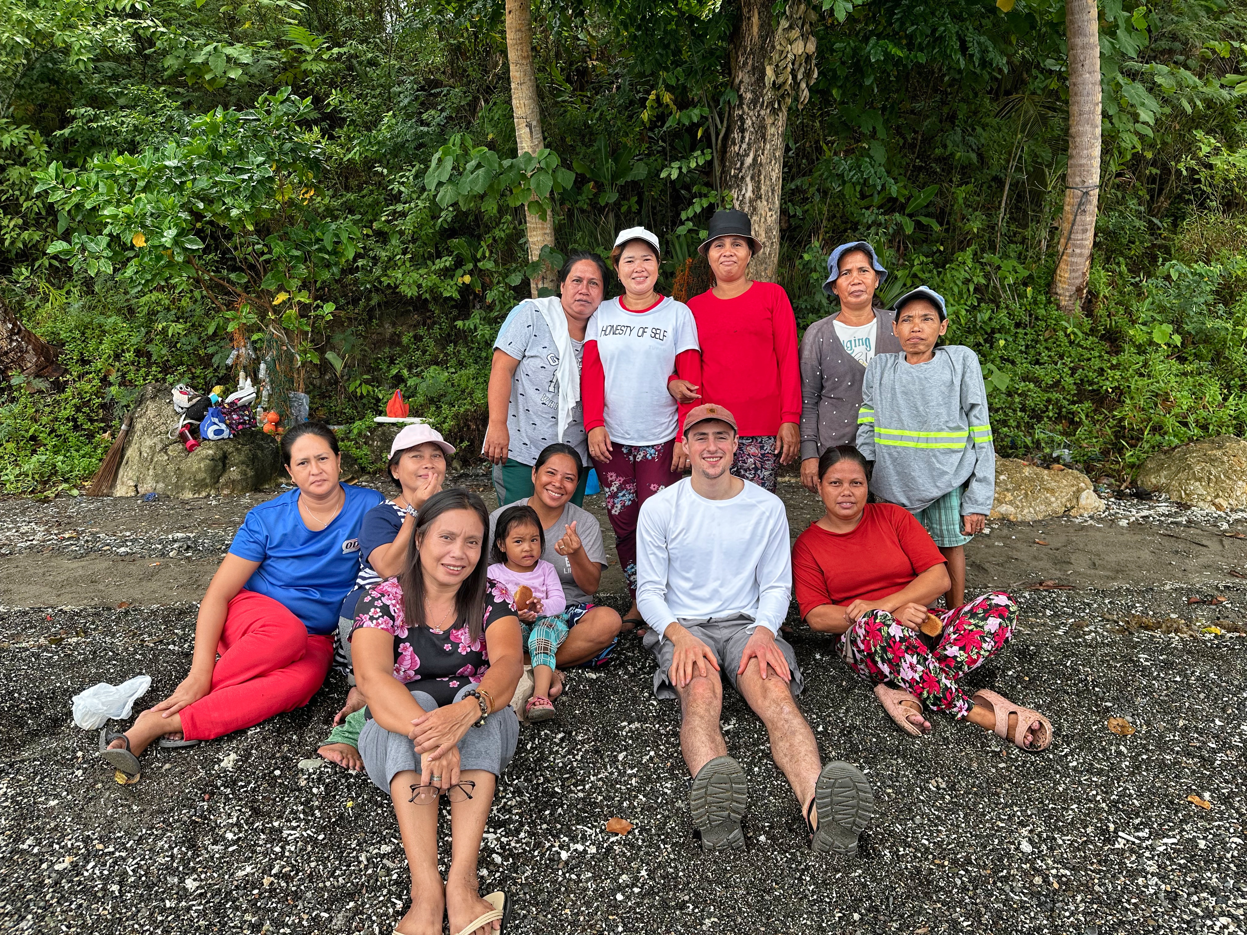 EDF High Meadows Fellow Ben Fasciano working with partners at the Livelihoods Seafood Farm in the Philippines